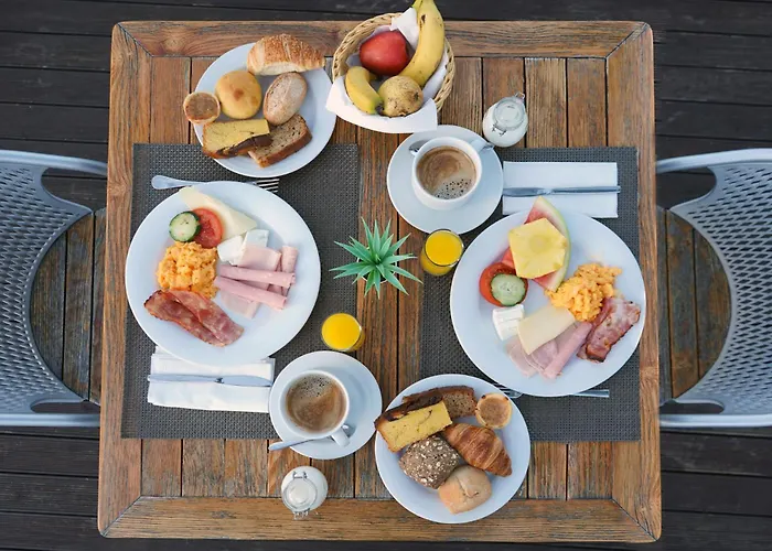 Camacho Bed & Breakfast 4*